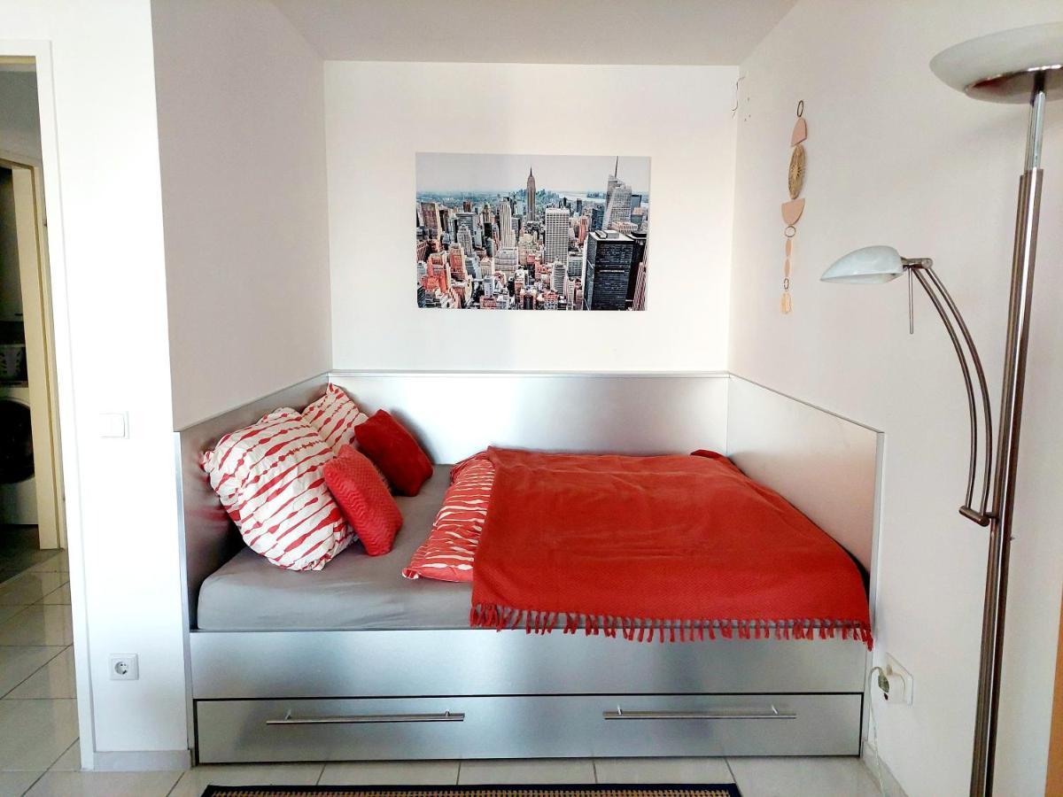 Tower Apartment With Private Terrace Next To Uno Виена Екстериор снимка